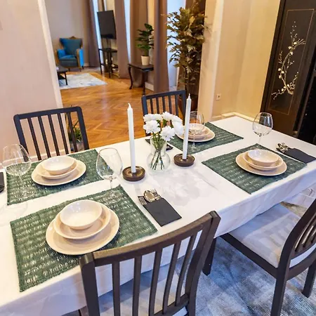 Missafir Historical Flat With Sea View In Beyoglu Διαμέρισμα Κωνσταντινούπολη